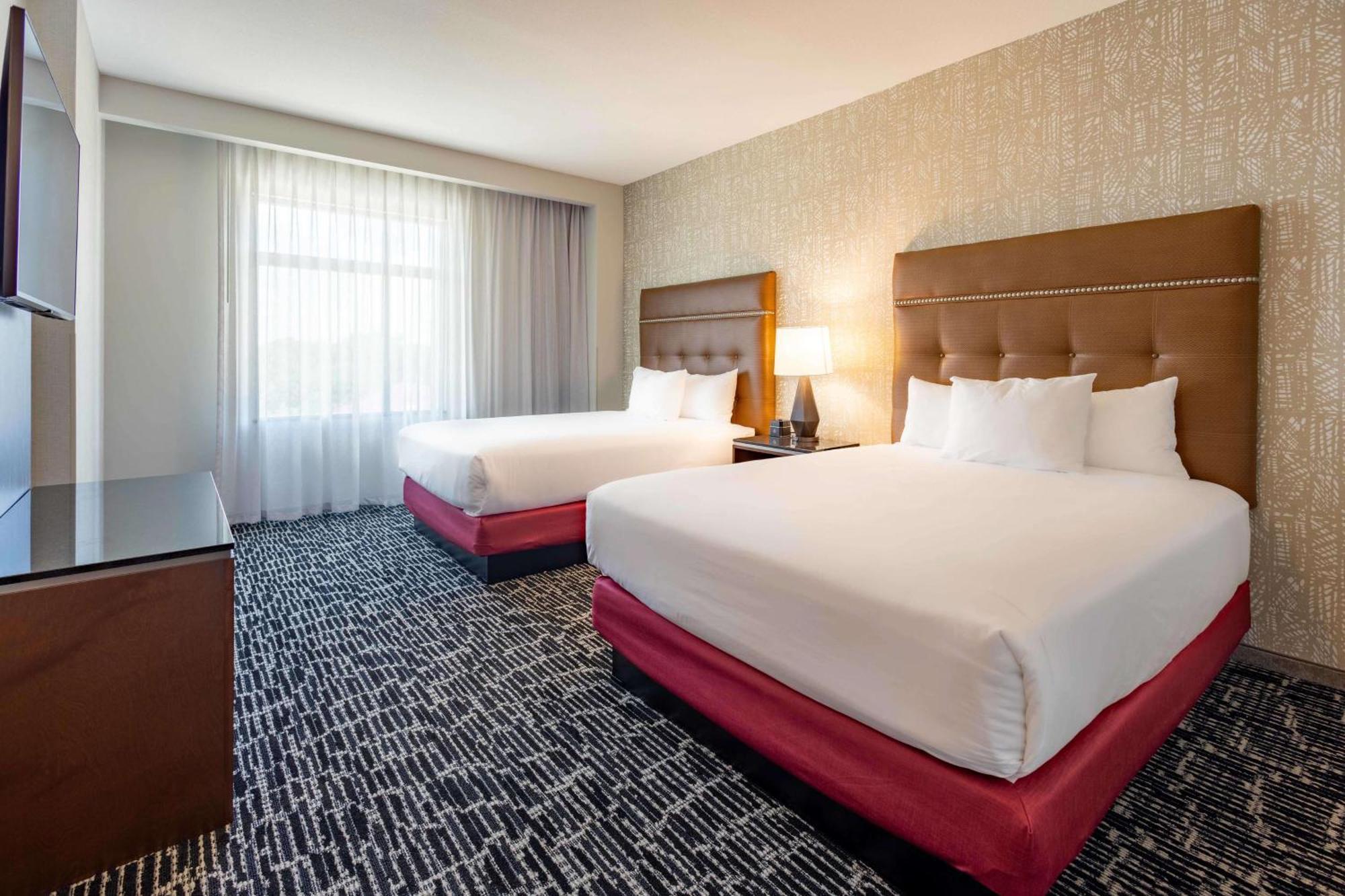 Drury Plaza Hotel Savannah Pooler Exterior foto