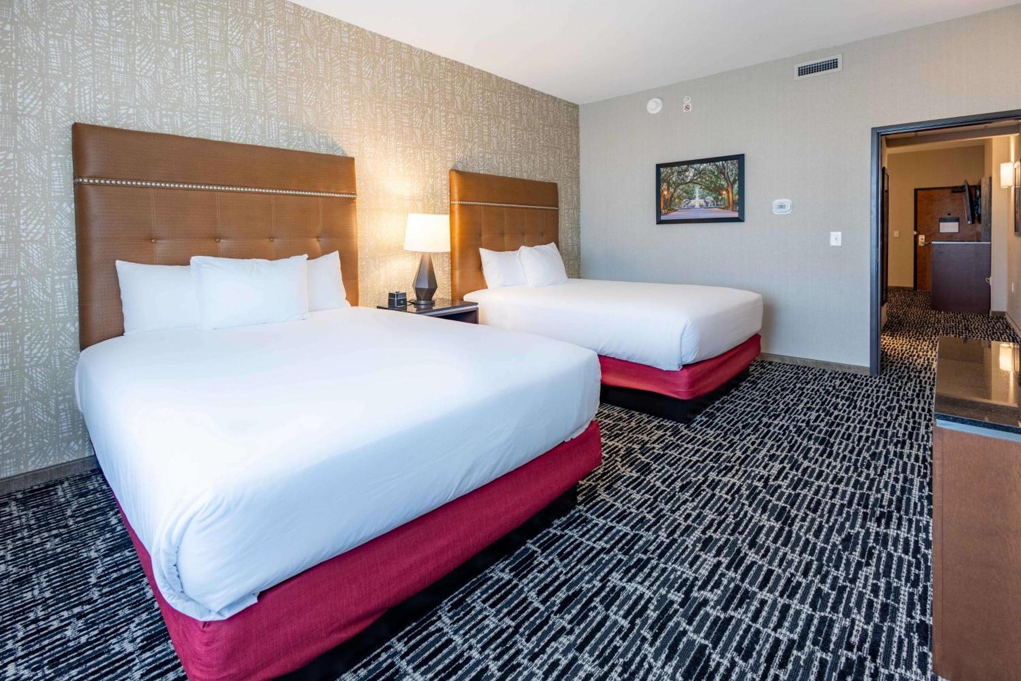 Drury Plaza Hotel Savannah Pooler Exterior foto